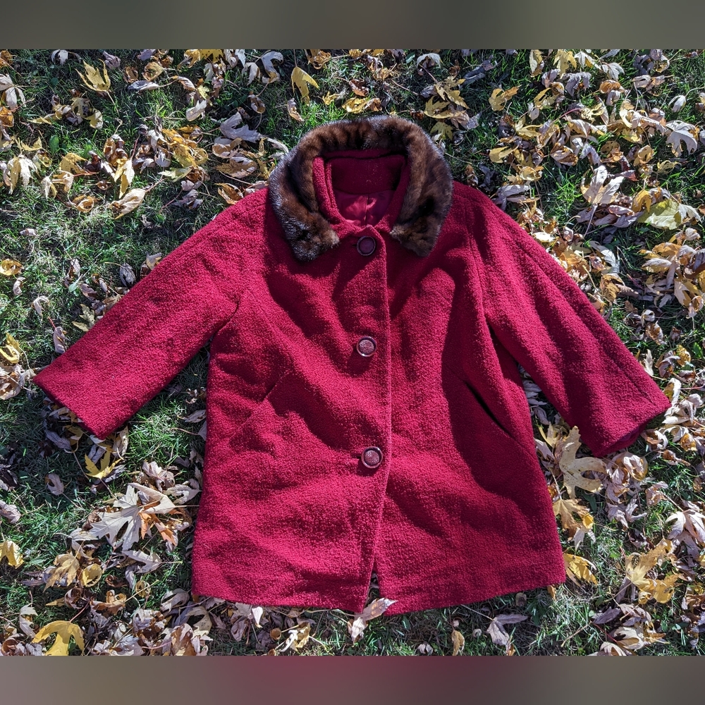Vintage cranberry red boucle wool coat